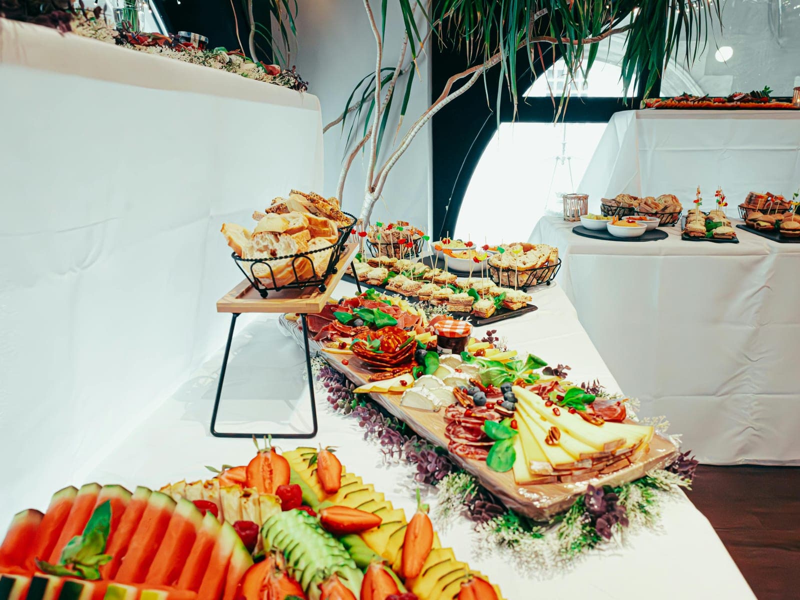 Firmencatering in Geldern: Catering für Büros, Meetings und Firmenanlässe